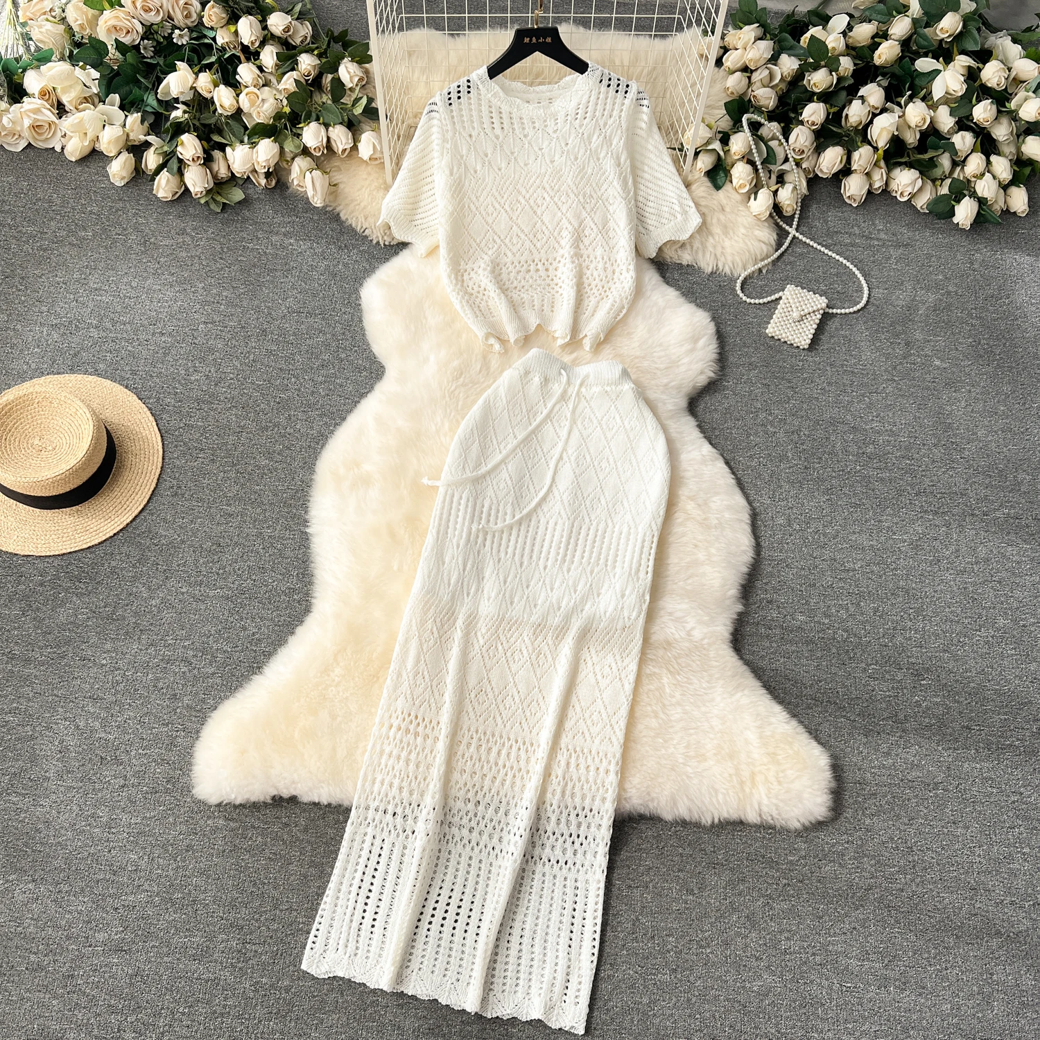 2024 Spring Korean 2 Piece Set For Women Top And Knitted Skirts Set Clothing Wholesale