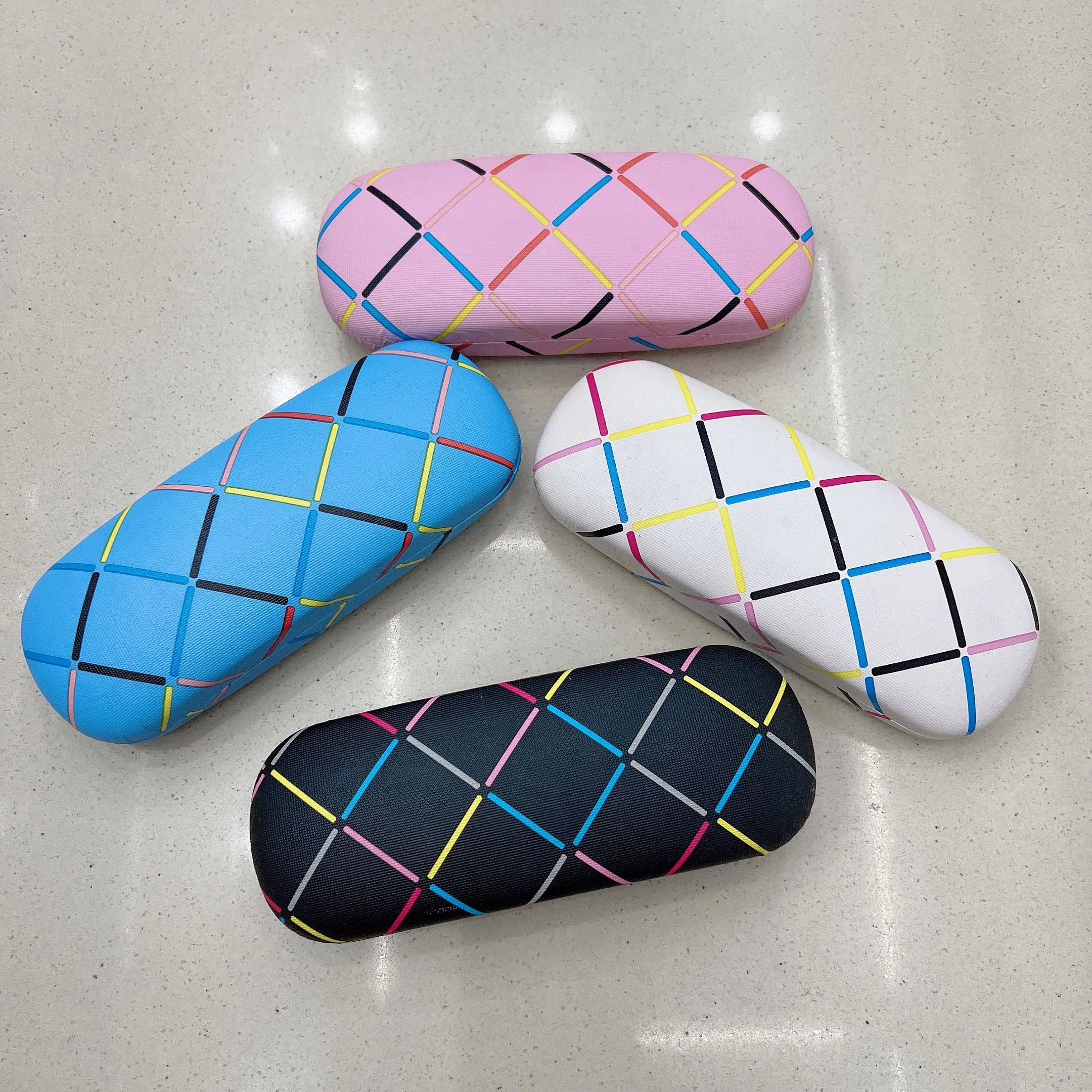 Оптовая продажа, сетчатый Металлический футляр для очков с принтом логотипа на заказ, красивые упаковочные футляры для очков