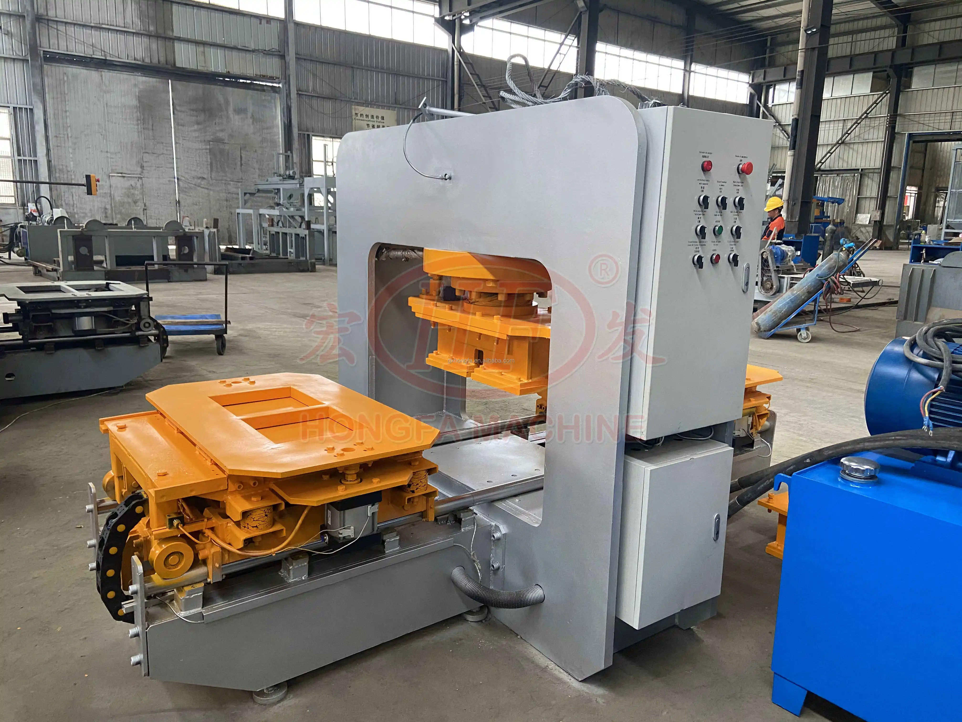 New Design Stone Porcelain Ceramic Tile Cutting Making Machine Terrazzo floor tile press machine porcelain tile making machine