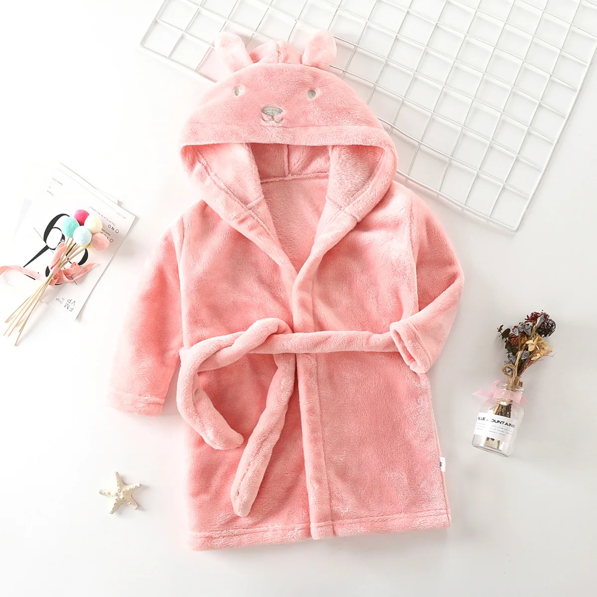 Cute cartoon animal pattern design hooded bathrobe for middle and small children
