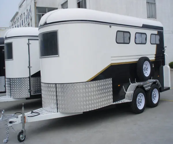 Australian  3 Horse Floats 4 Horse Carriage Equestrian Equipment Saddle Cart