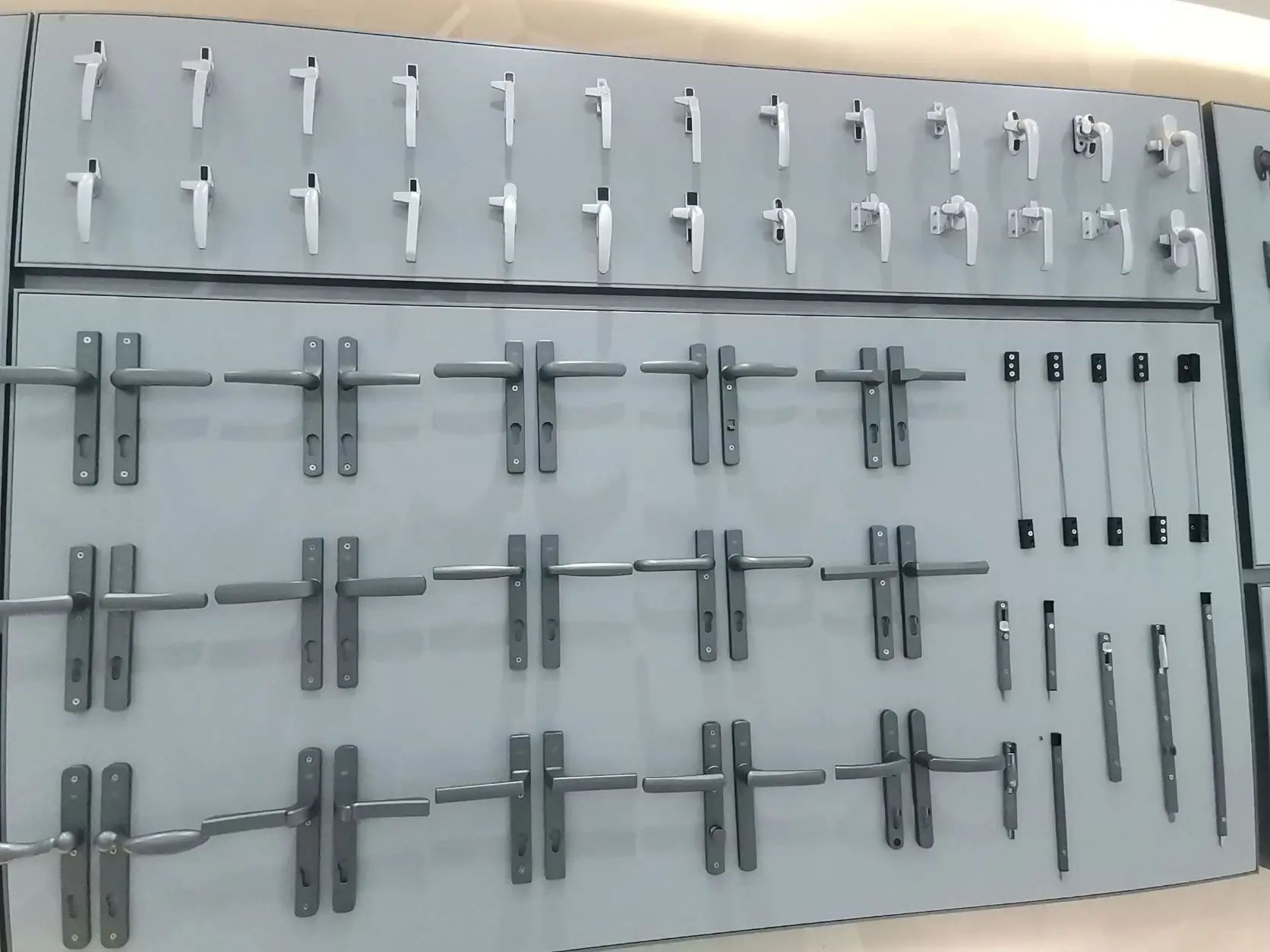 High Quality Yaer Window Handle And  Upvc Awning Window Handles With Keys