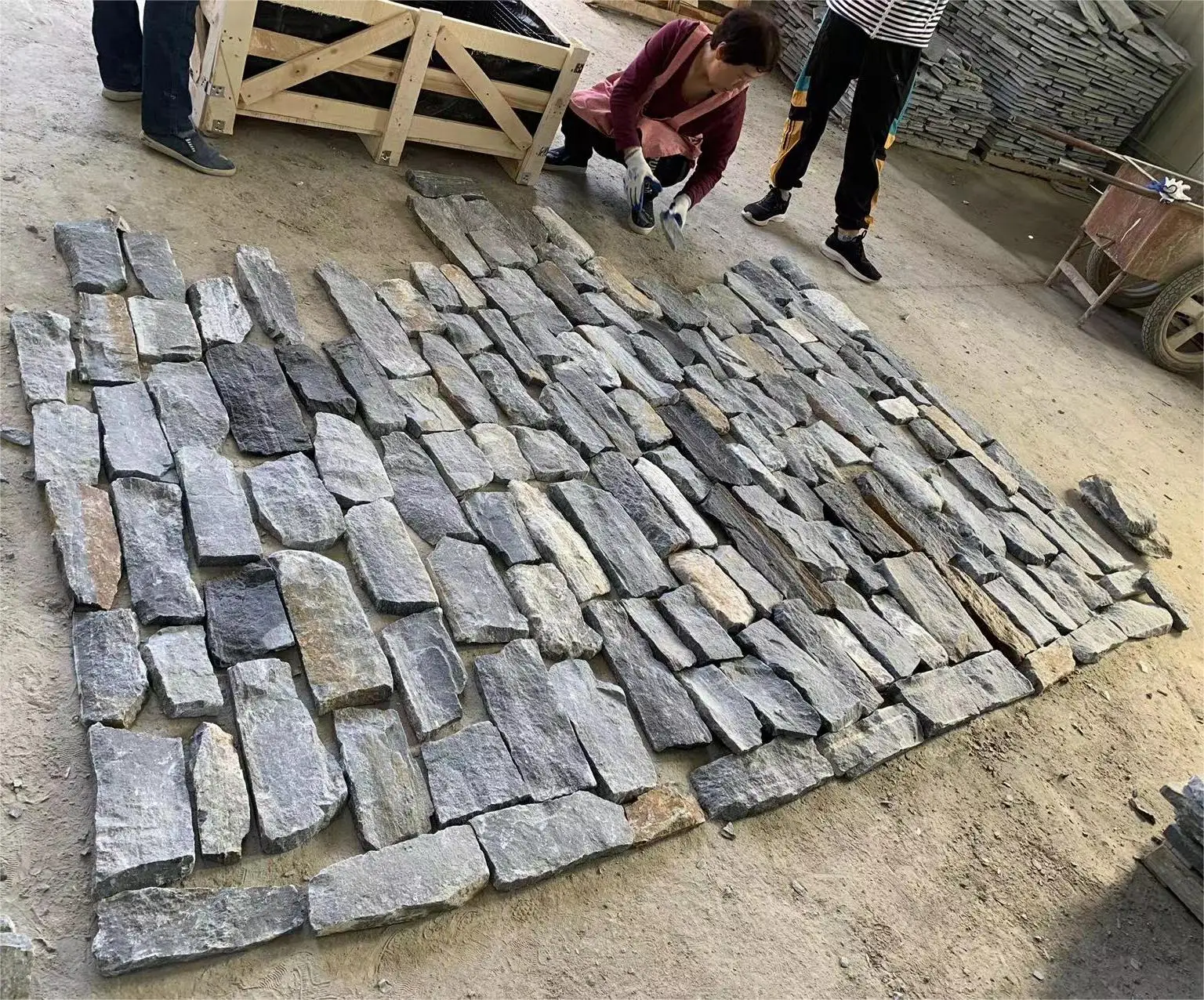 SHIHUI Blue Quartzite Loose Strip Form Natural Dry Stack Stone Veneer Panels Wall Cladding Stone For Indoor and Outdoor Wall