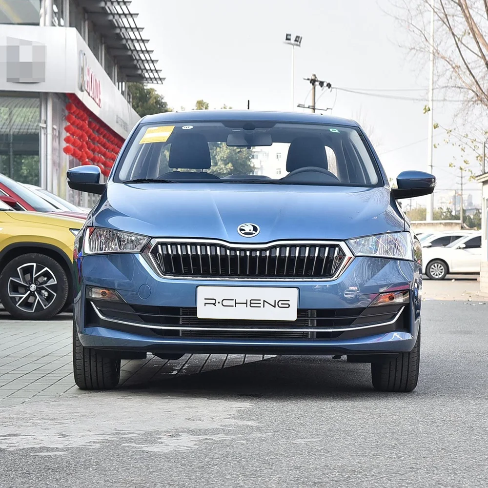 Подержанные автомобили в Китай 2023 Skoda Rapid 1.5L Автоматический Компактный седан бензиновый автомобиль сайт по продаже подержанных автомобилей