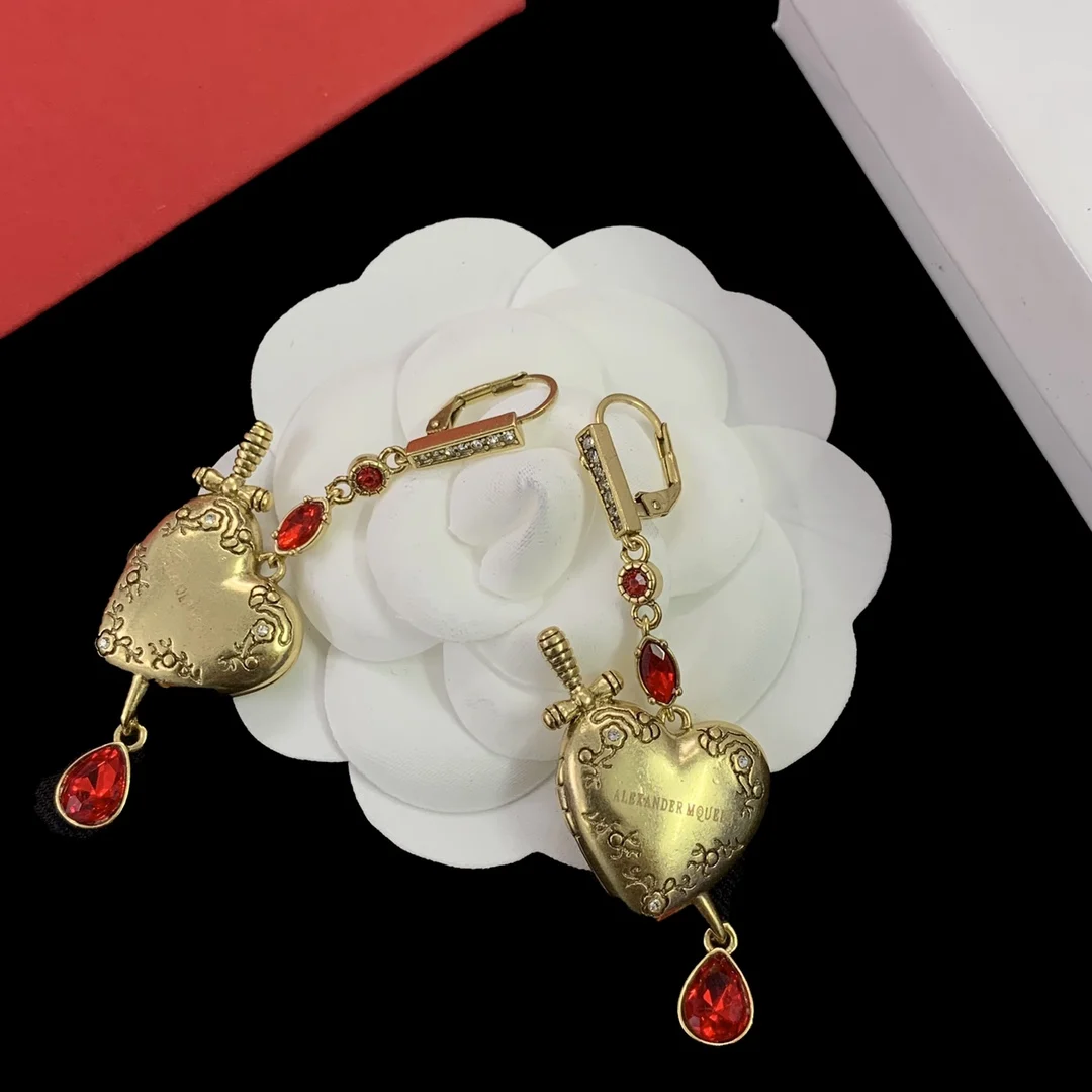 Alexander McQueens Cross border new product ins 925 silver heart inlaid zircon two-color earrings Halloween jewelry gift