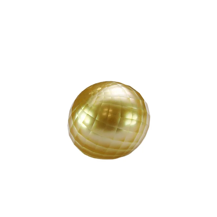 Manual cutting incredibly captivating shine yellow white shell pearl