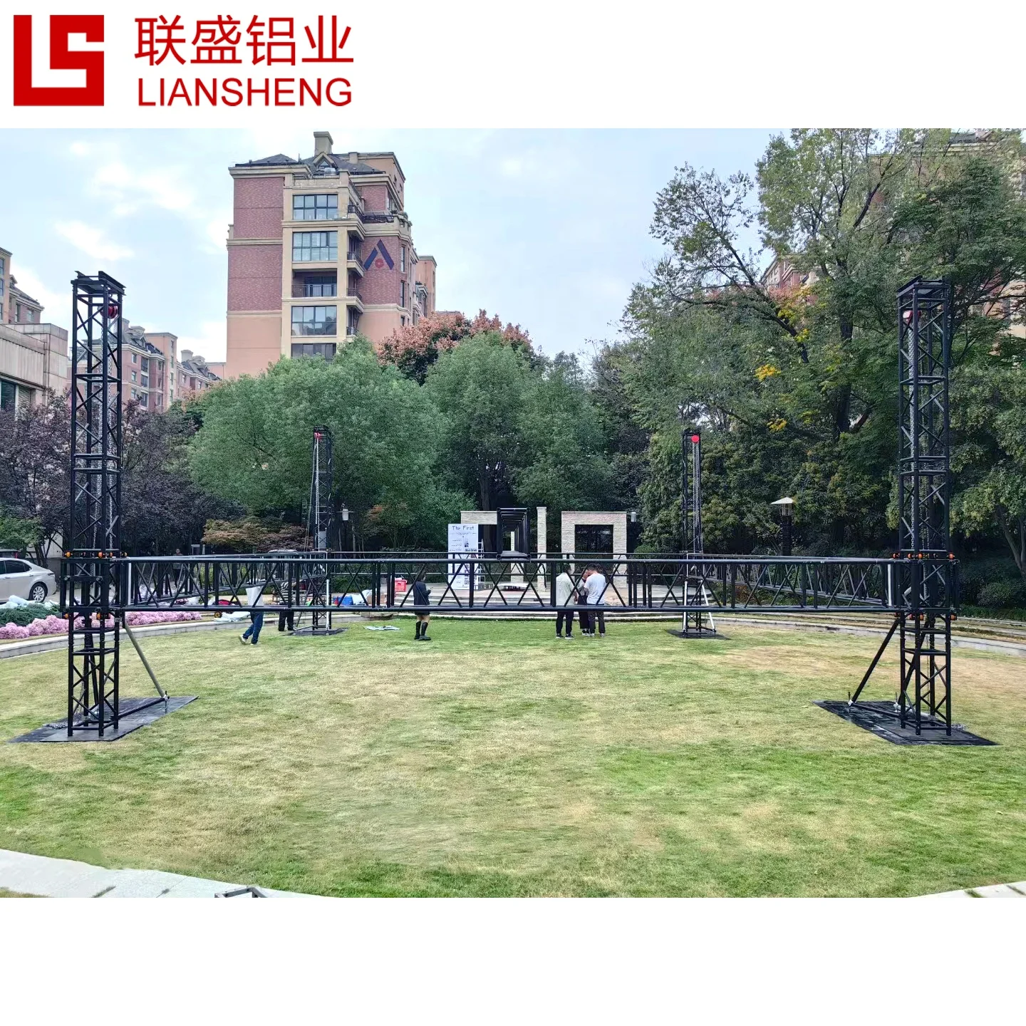 Factory price fast instailled Concert stage platform event scene lighting DJ truss Bolt Spigot Stage Truss Roof System