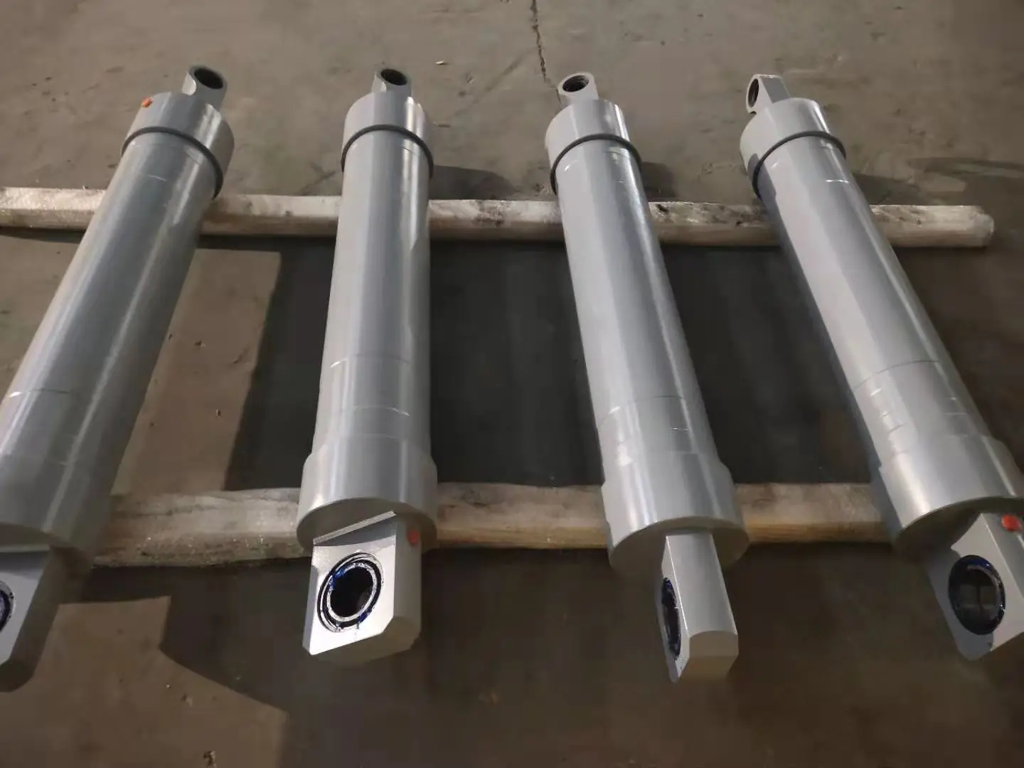 Factory best price hydraulics cylinder piston for 100 200 300 400 ton excavator Arm Boom Bucket Cylinder