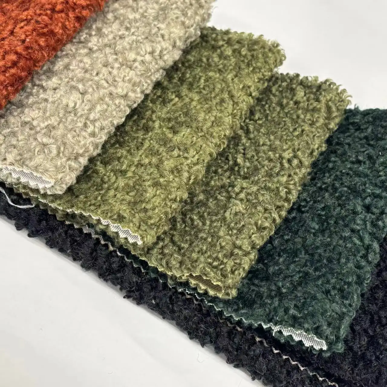 Teddy Velvet Fabric 100% Polyester Sherpa Polar Velvet Fabric For Home Deco Knitted Fake Fur Upholstery Fabric