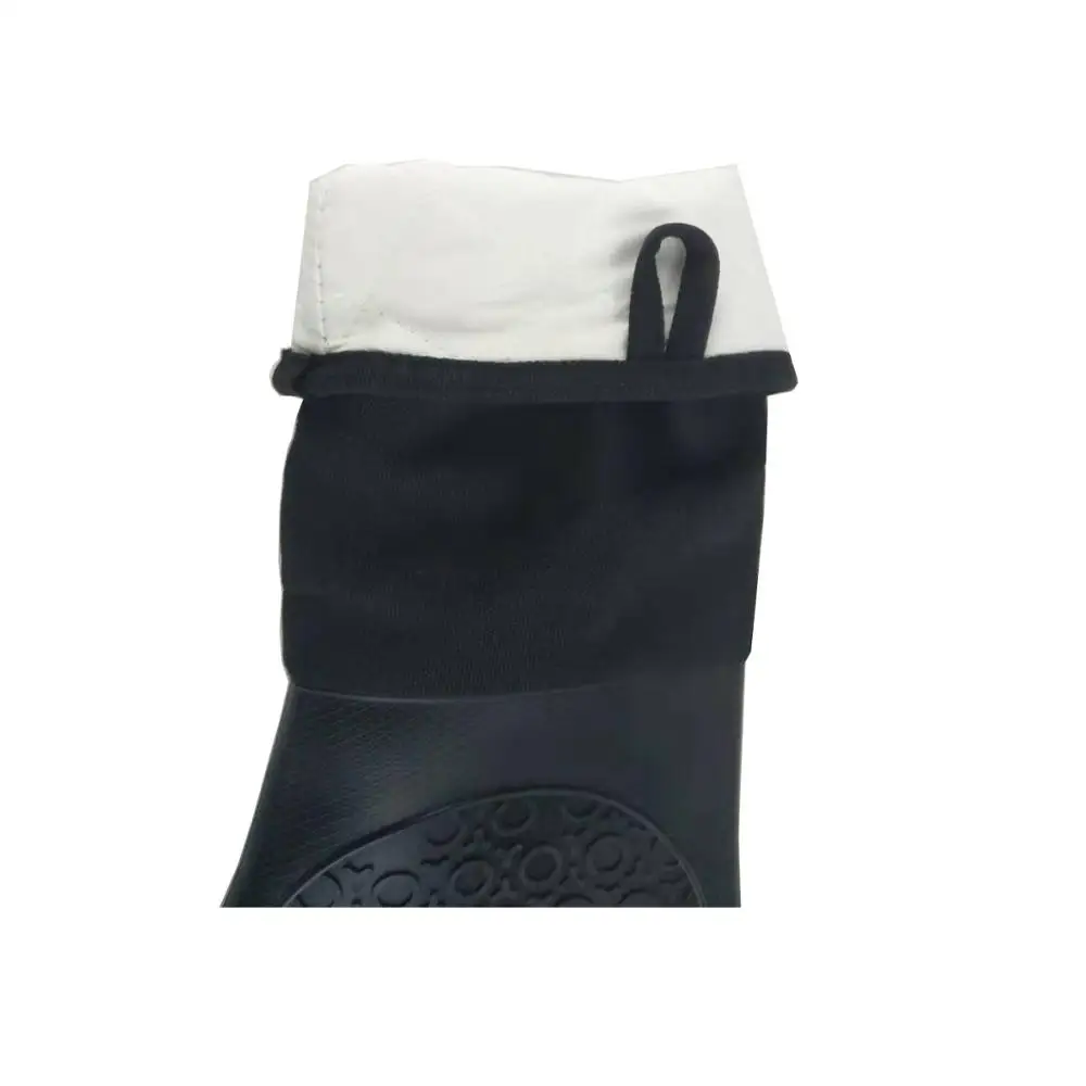 high quality fashionable Black cotton oven mitt Heat Resistant long silicone oven mitts
