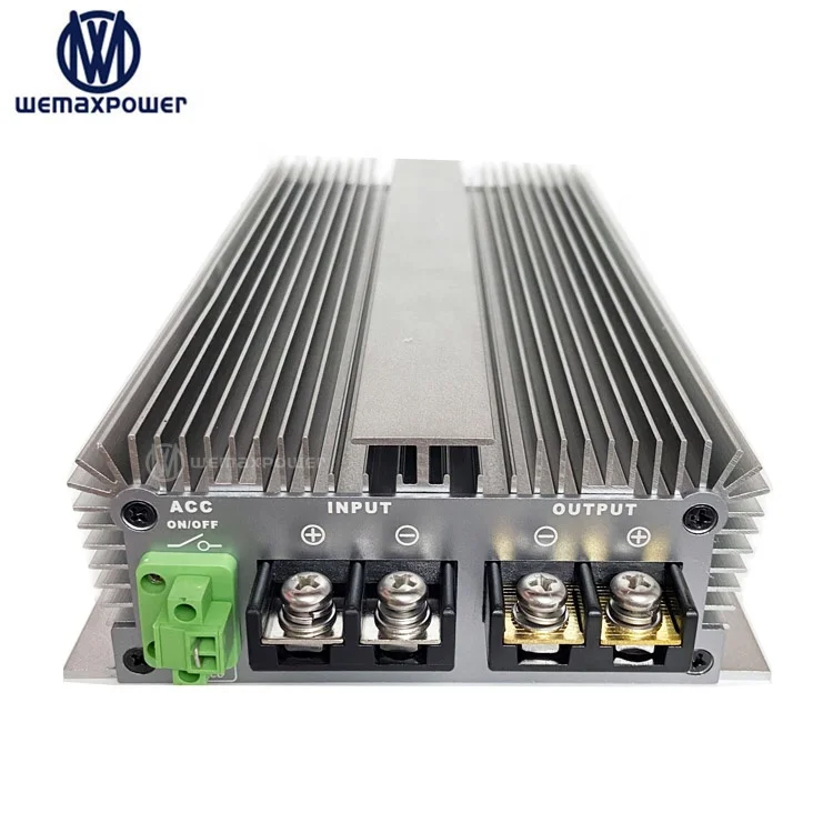 WEMAXPOWER Factory for Rvs Life-po4 Auxiliary Battery with ACC Function 12v to 14.6V 30A Dc Charger