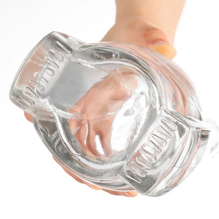 2024 hot sale 500ml Crystal white high-grade empty glass bottle unique empty glass brandy whisky bottle 500ml