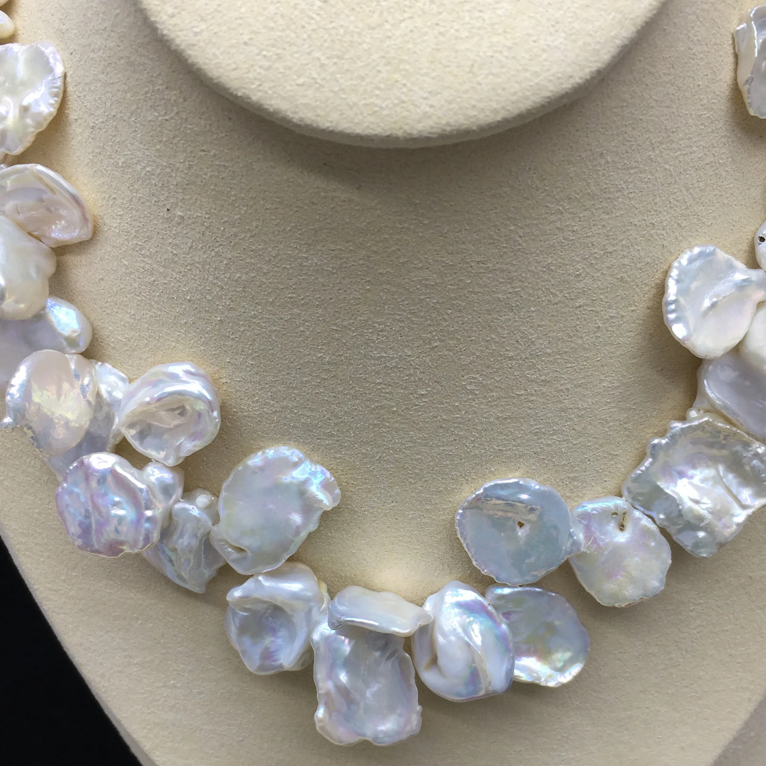 
Large petals bright light around 12-15mm natural color fresh water pearl necklace 