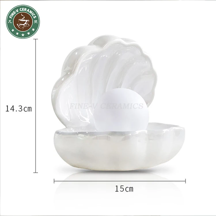 Ins girl dream romantic ceramic shell lamp pearl mermaid decoration small night lamp gift table storage decoration