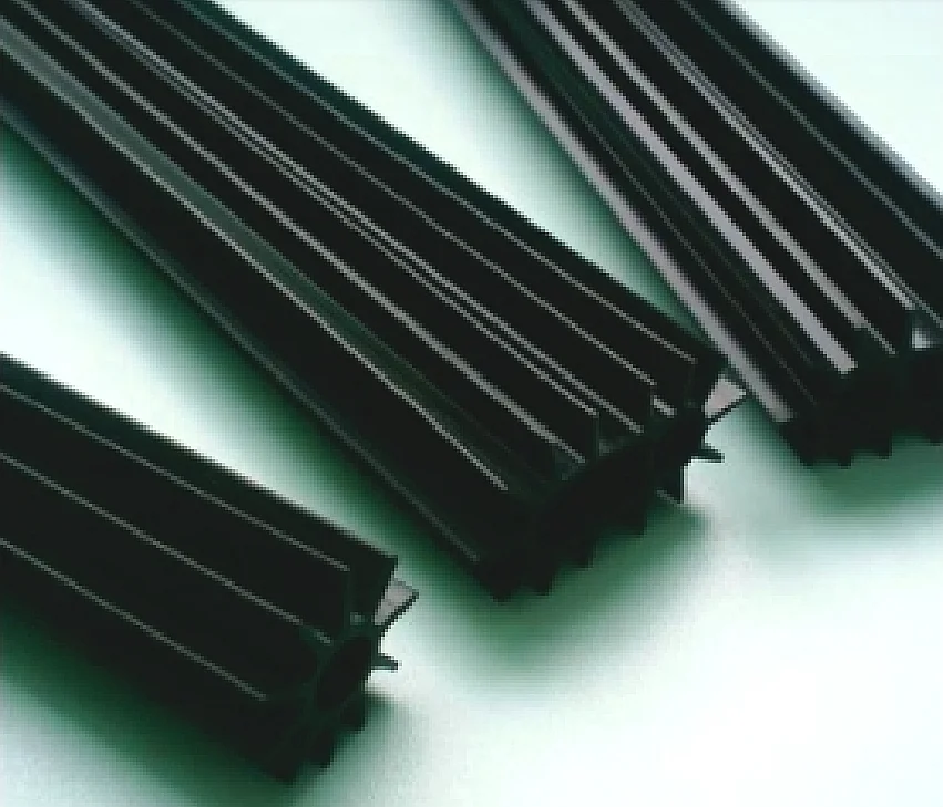 Self-lubricating silicone rubber plug sleeve thread sheath products sealing plug mixed rubber products