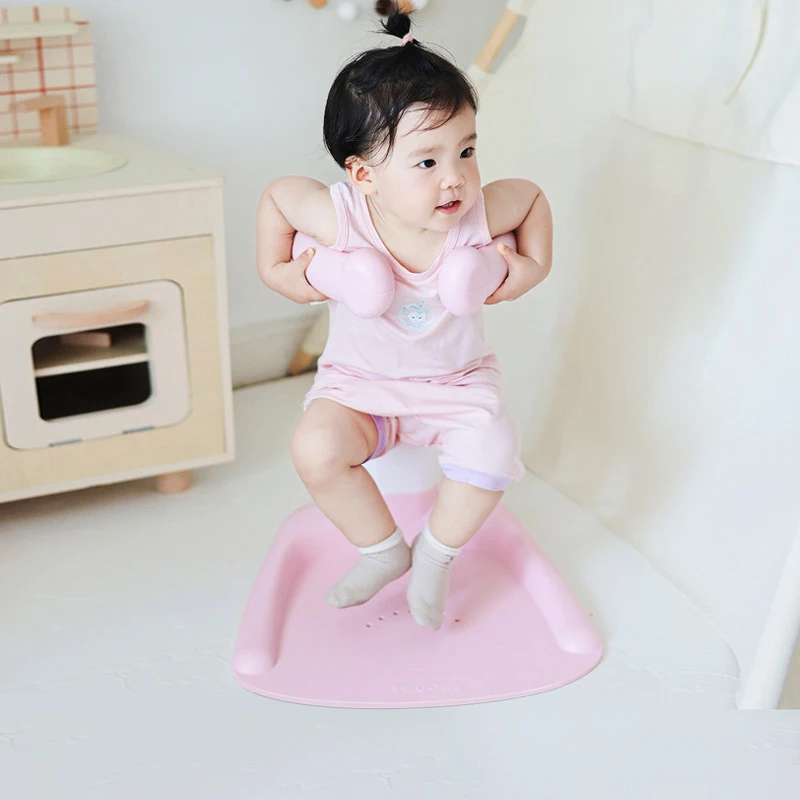 Hot Selling Baby Bath Stand Shower Handle Stand Kids Bath Chair Baby Standing Bath