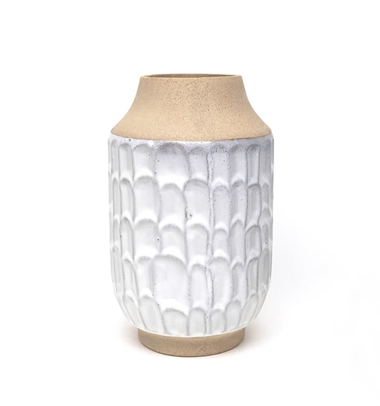 32cm Height Geometric Style Design White Pottery Clay Vase Nordic Modern Ceramic Vase Home