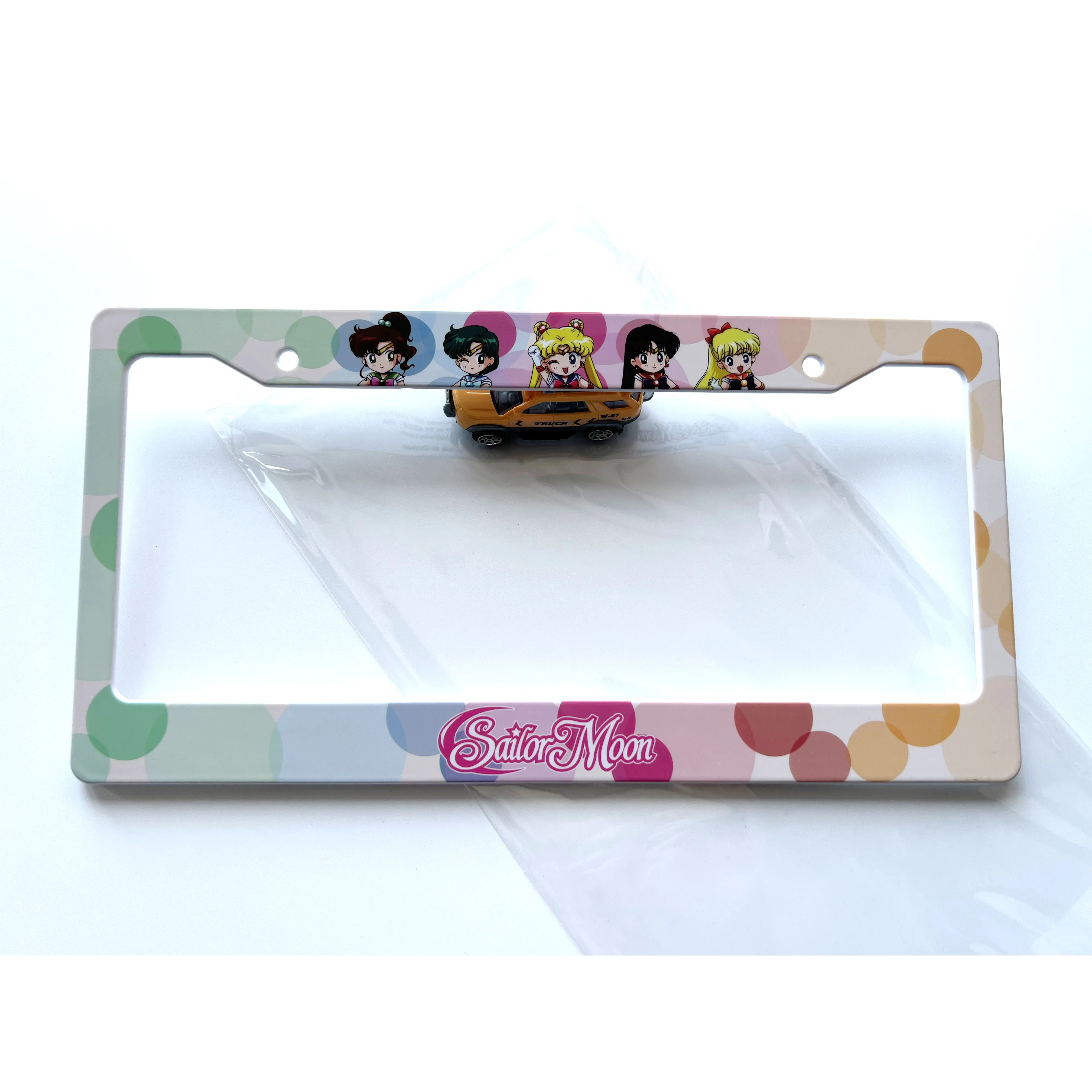 Пластиковая мультяшная декоративная рамка для номерного знака американского размера с УФ-принтом