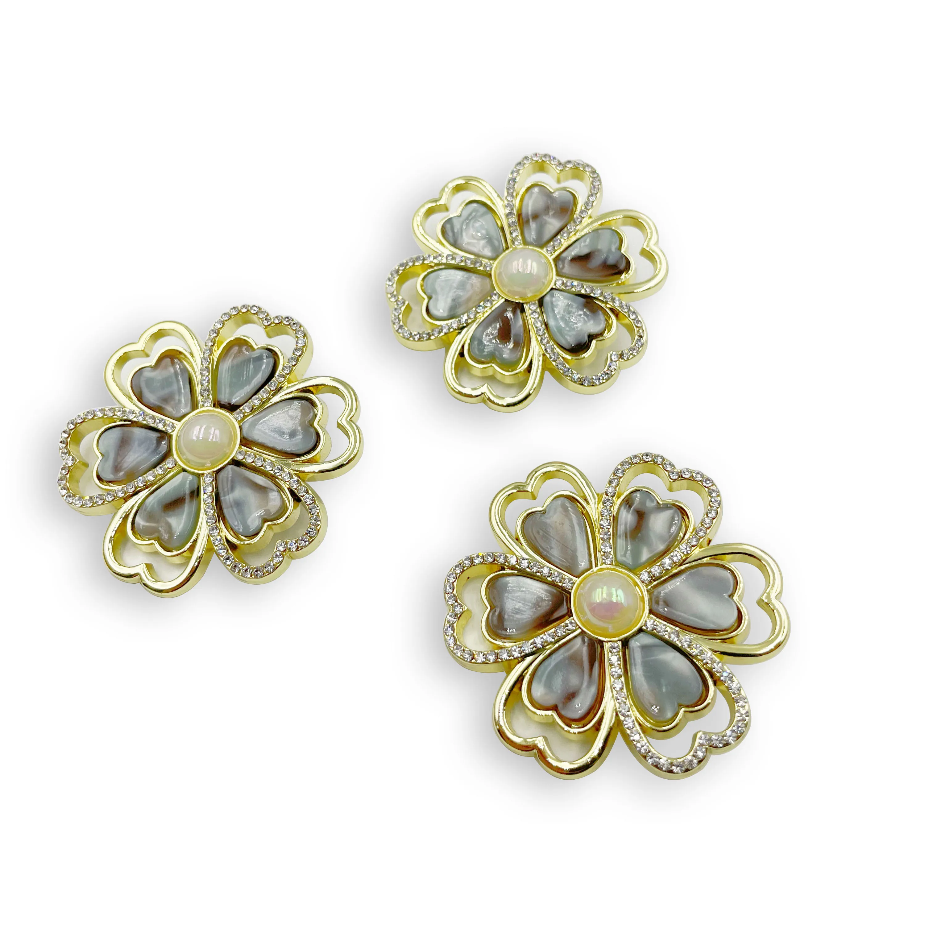 Factory Direct sales Heart shape Diamond pin  brooches for lapel