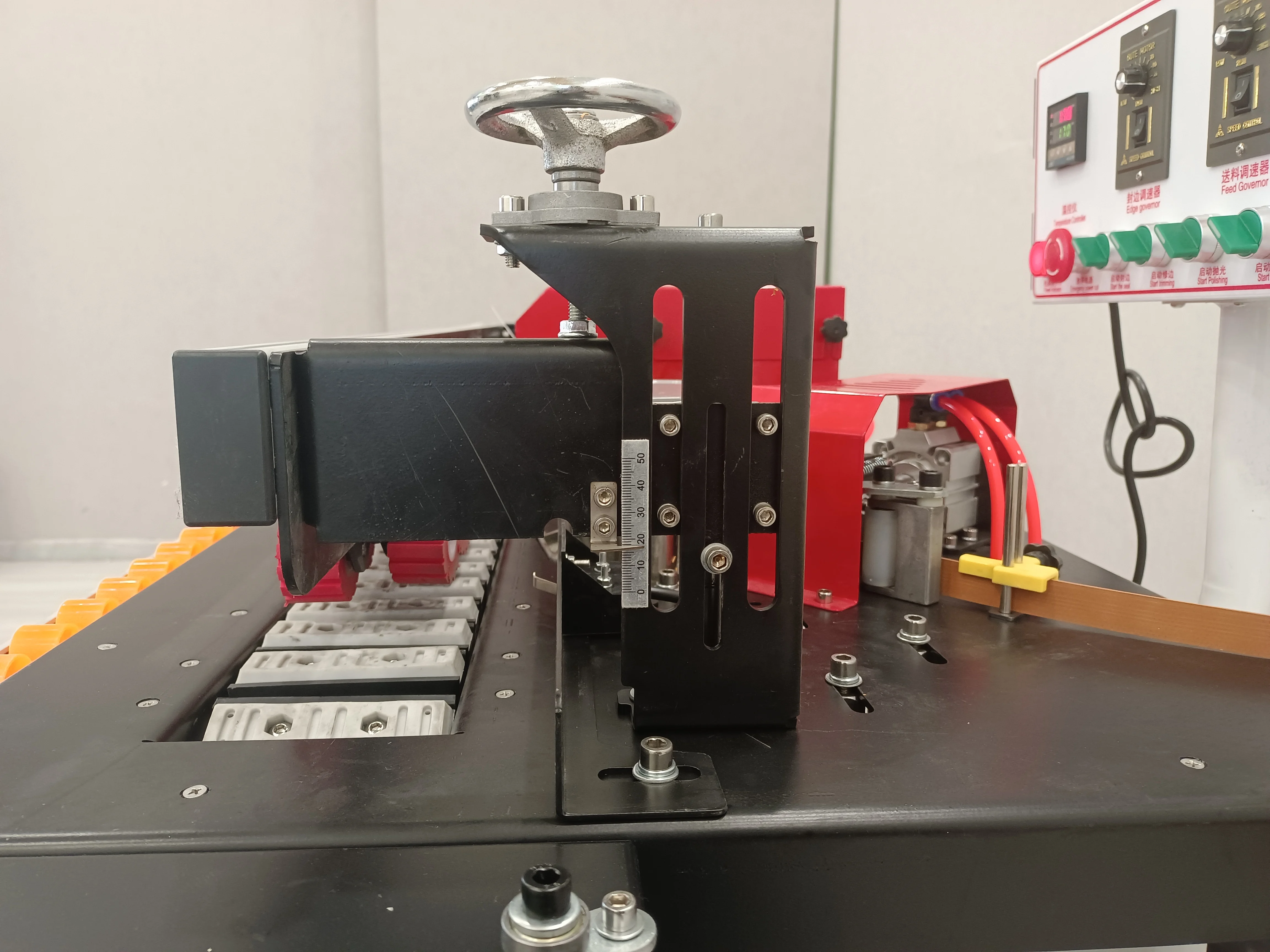 HT500 Manual Edge Banding Machine Portable PVC  High Speed Automatic Edge Banding Machine