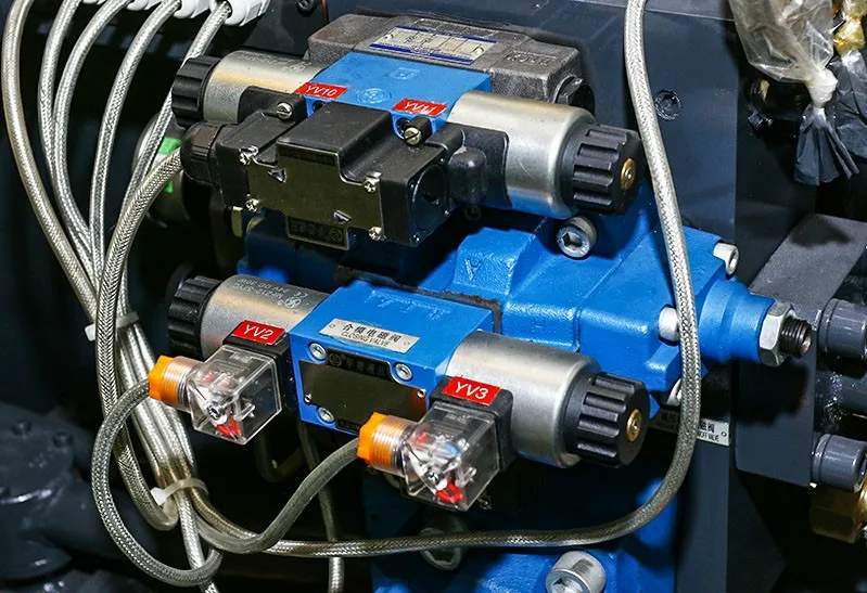 1800kN lead alloy hot chamber vacuum casting machine