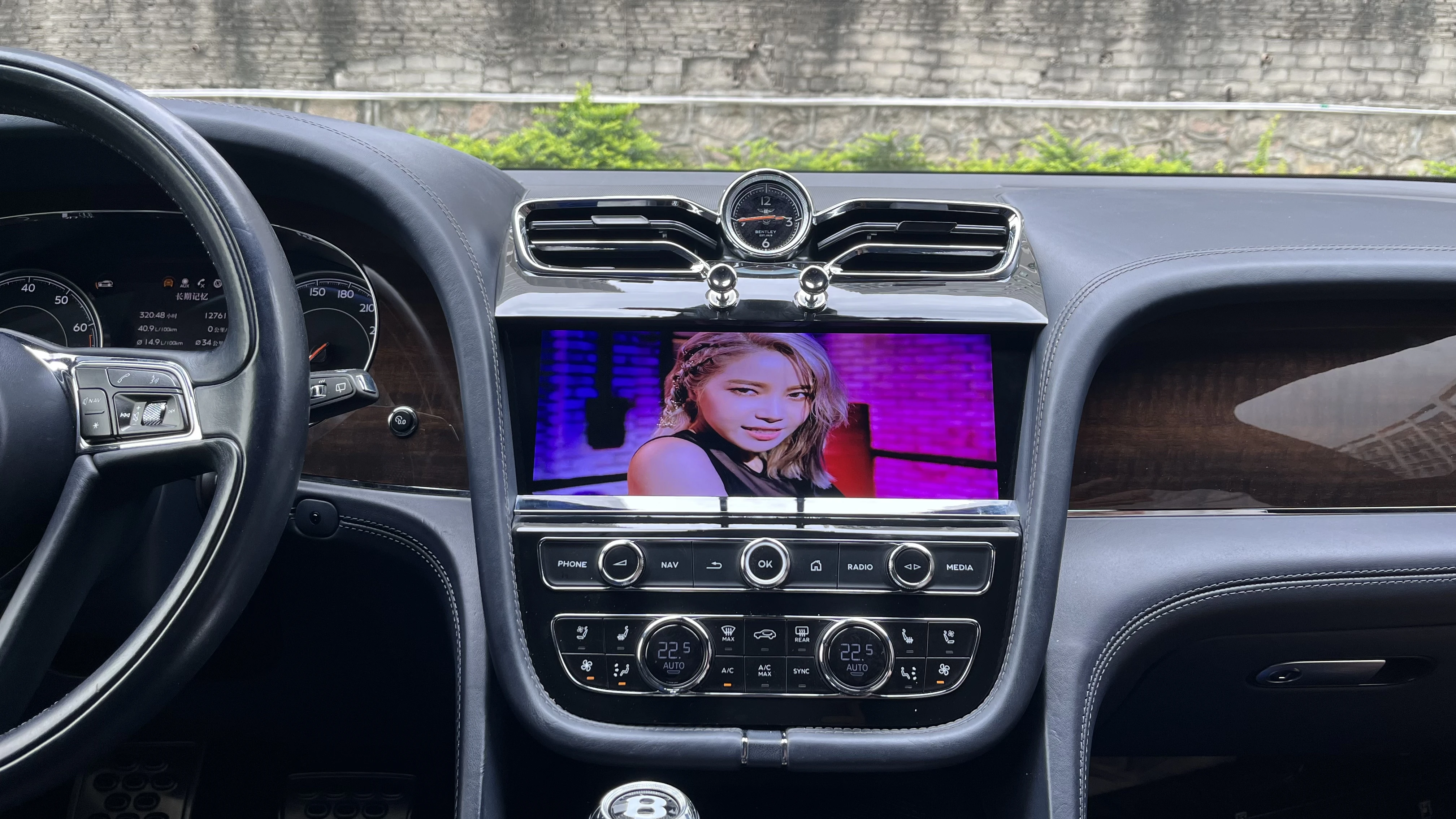 Qualcomm Car DVD Player For Bentley bentayga 2016-2023 Radio GPS Navigation Multimedia Stereo dsp carplay