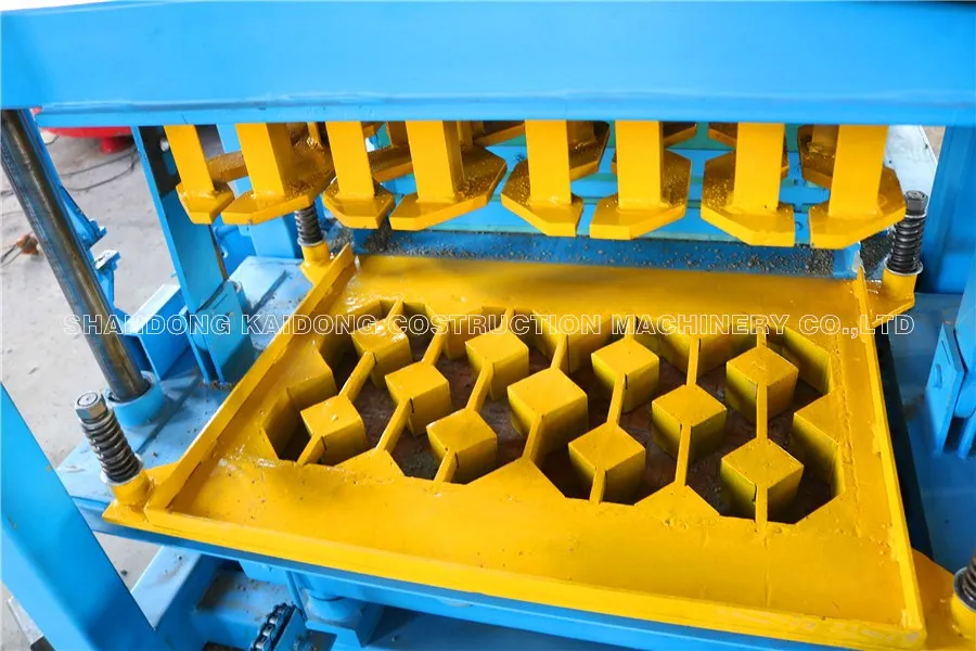 Kaidong Hot Sale Low Cost QT4-25 logo Brick Making Machine Price Cement Block Making Machine