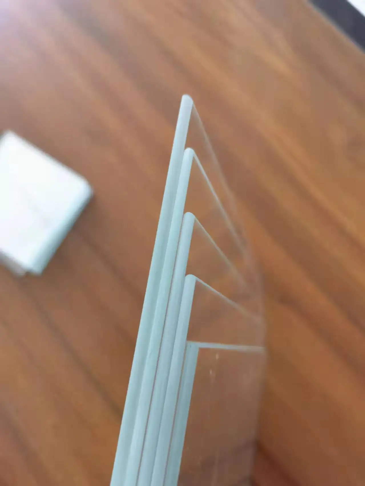 Newest Factory  Small 1.1mm2mm3mm4mm5mm6mm8mm10mm12mm flat tempered transparent glass for display electronic equipment