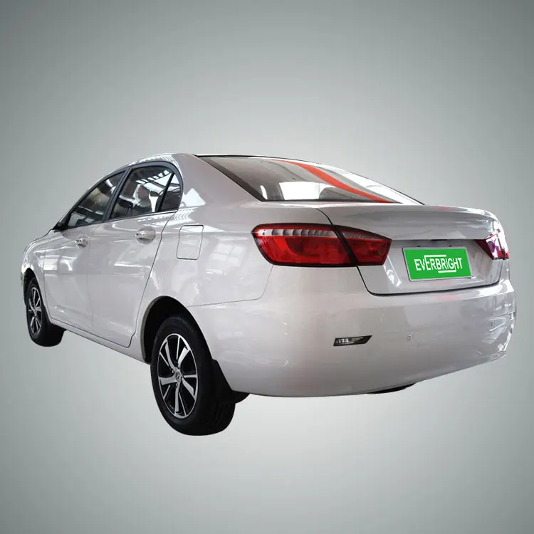 Правым подержанных автомобилей класса люкс Электрический автомобиль Самый дешевый Jida Everbright Ev высокая скорость 5 мест/детскй 4-колесный