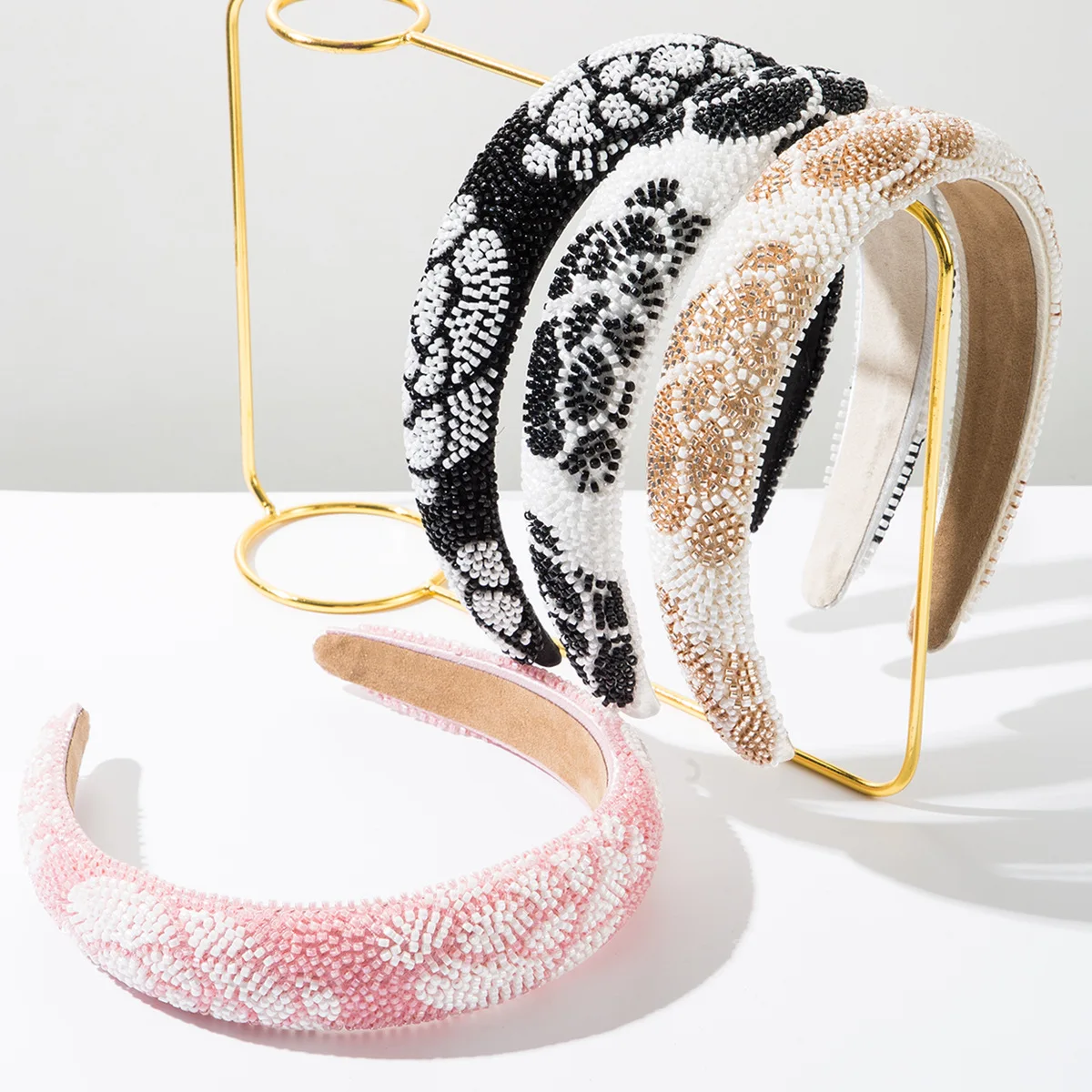 DAIHE Fashion Beauty Hand Sewn Rice Bead Flower Girls Headband For Women Wholesale