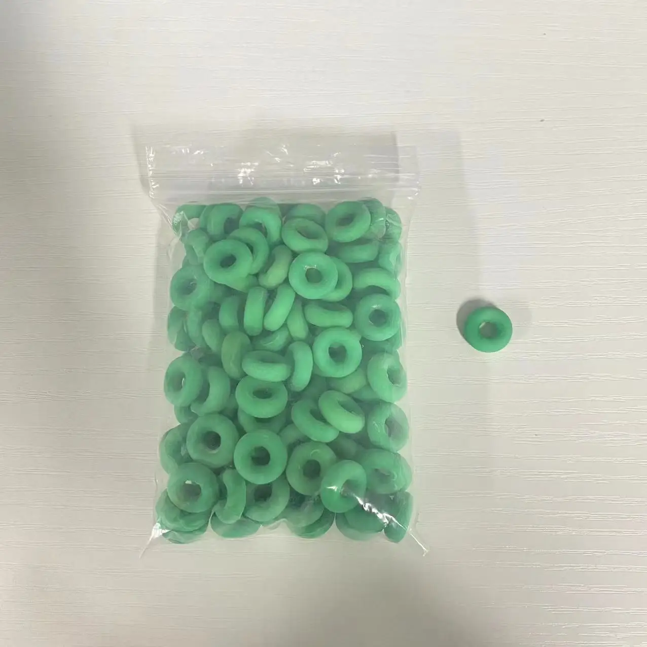 Veterinary tail broken ring, piglet broken tail clamps, cattle and sheep bloodless castration circle