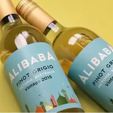 Printed Custom Private Packaging Label Sticker Vinyl Product Sealing PVC Bottle Packaging Roll Waterproof etiquetas Label