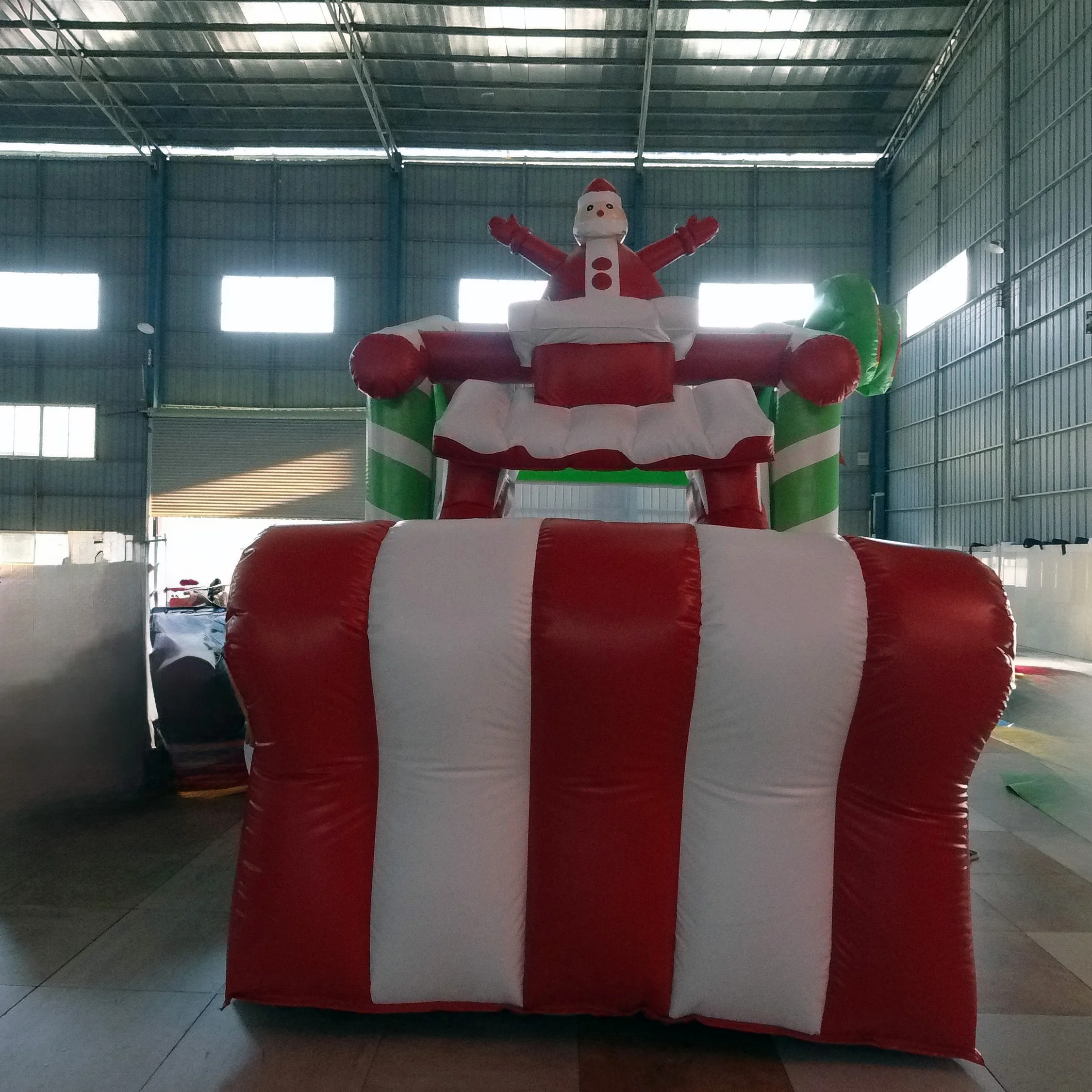 Inflatable Bouncer Castle Christmas Inflatable Bounce House Commercial Customized Xmas Decoration Christmas 1 Piece Durable