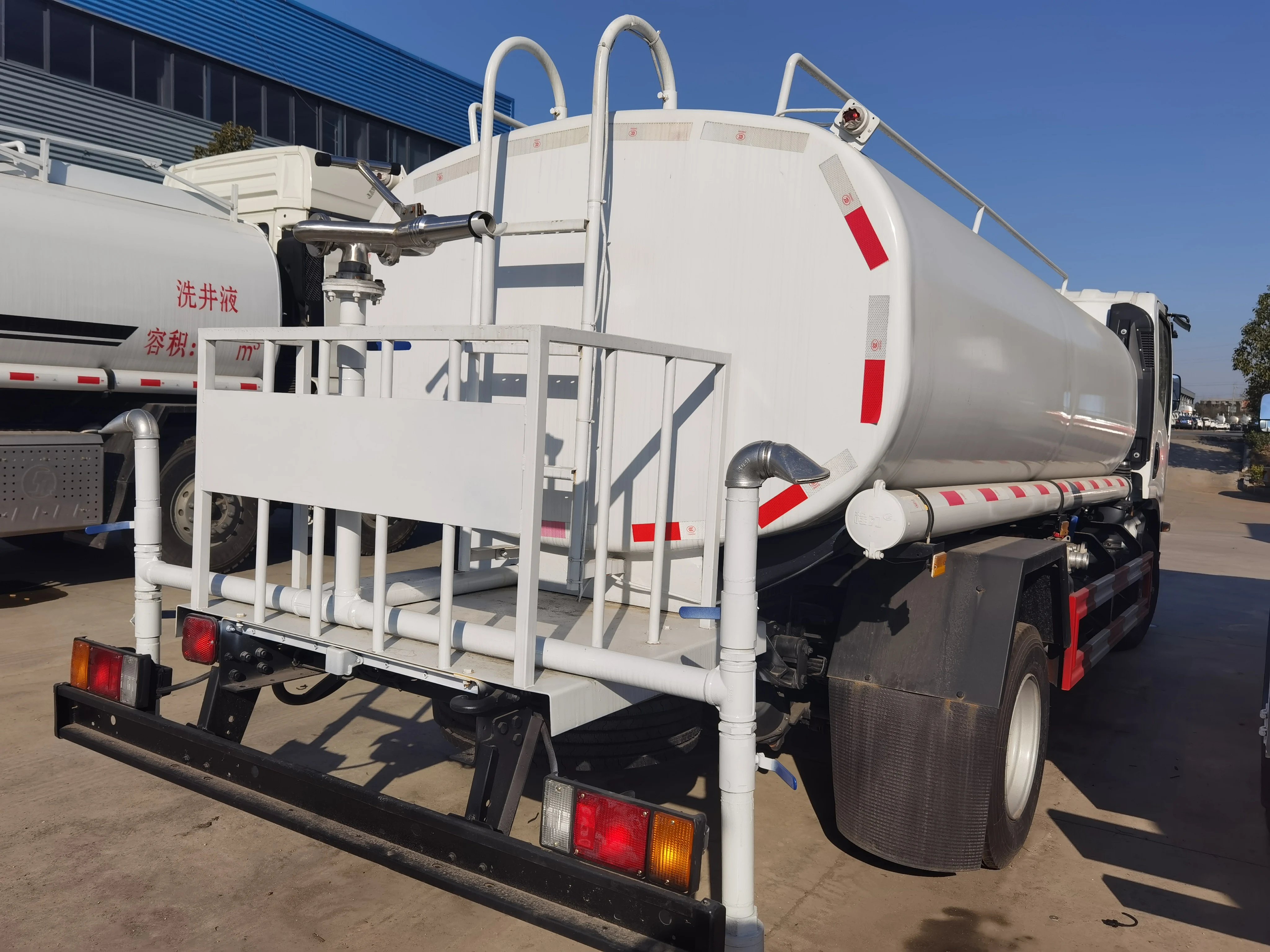 6000 Liter 7000 Liter 8000 Liter Water 700P Tank Truck For Sale In Ethiopia