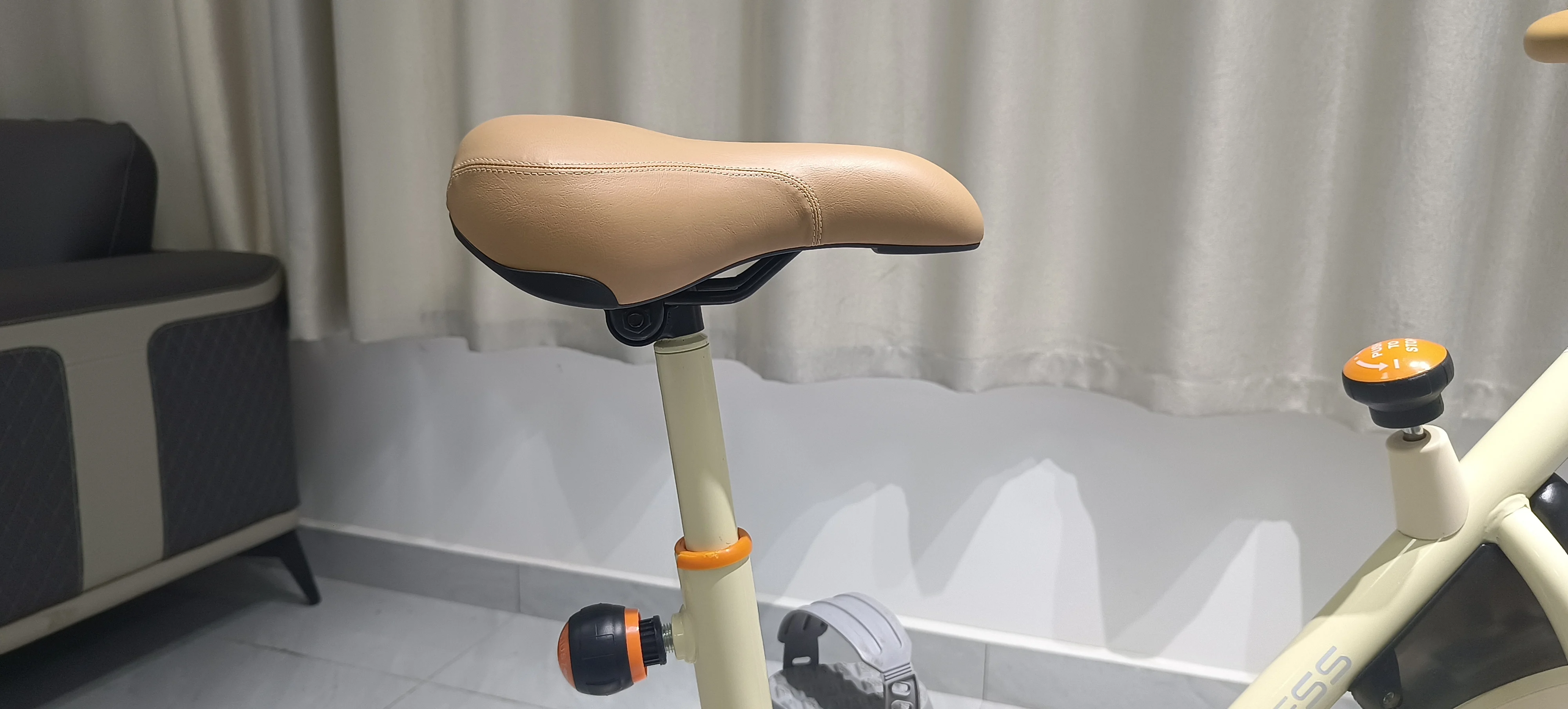 2023 new fitness bike professional spinning bike made in china gym home fitness exercise bike