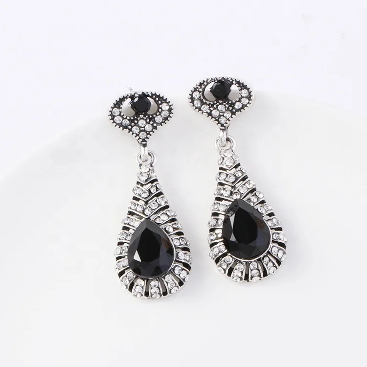 2020 Fashion Bridal Vintage Red Crystal Teardrop Clip On Earrings Non Pierced Long Dangle for Women Girls