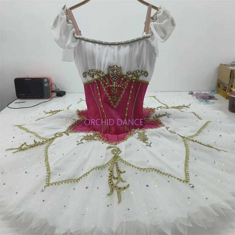 High Quality Unique Design Custom Size 12 Layers Performance Wear Adult Girls RED Professional Ballet Tutus