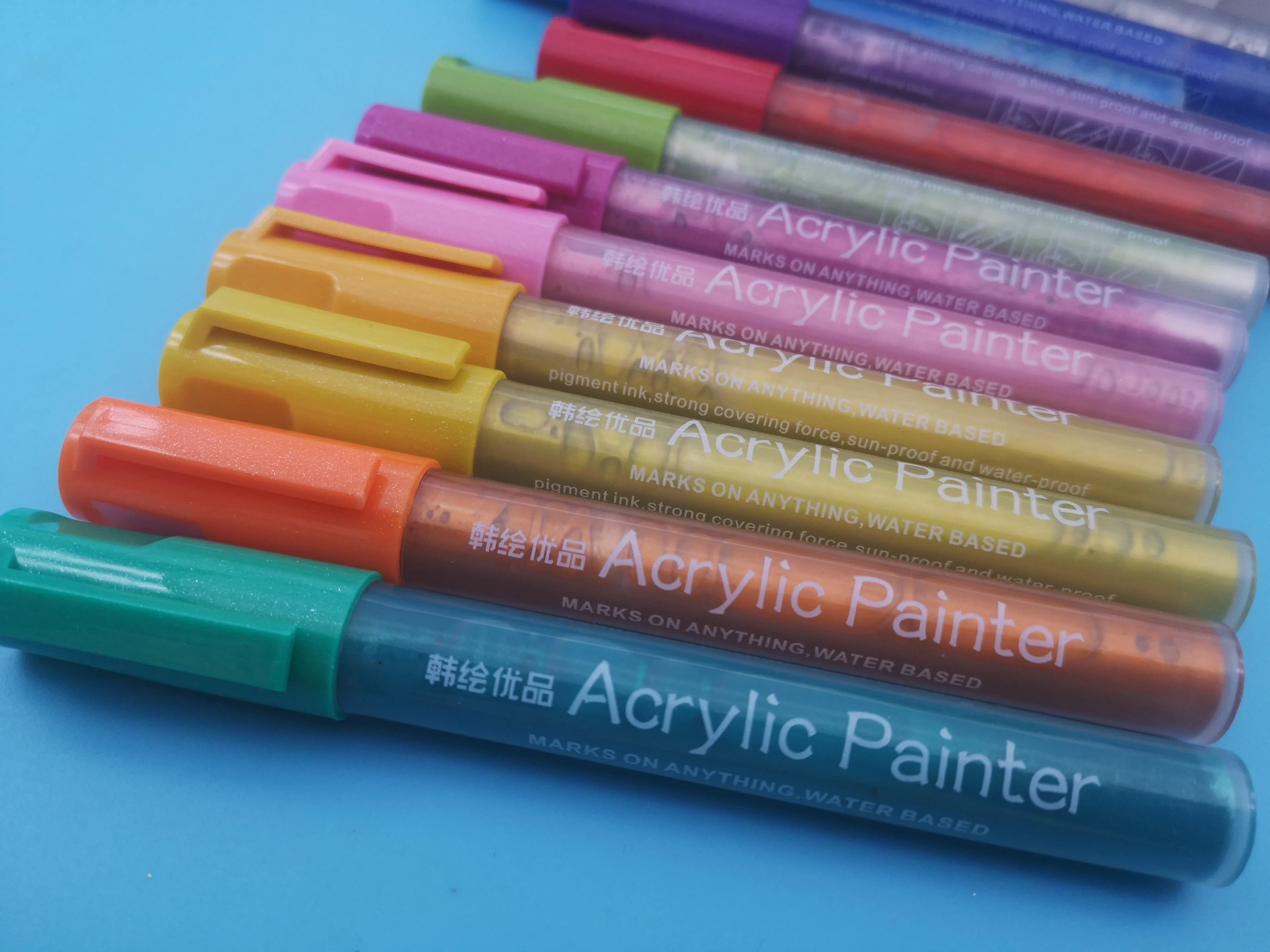 
waterproof UV protected glitter paint marker pen valve action by manufactory bullet tips or reversible tips 