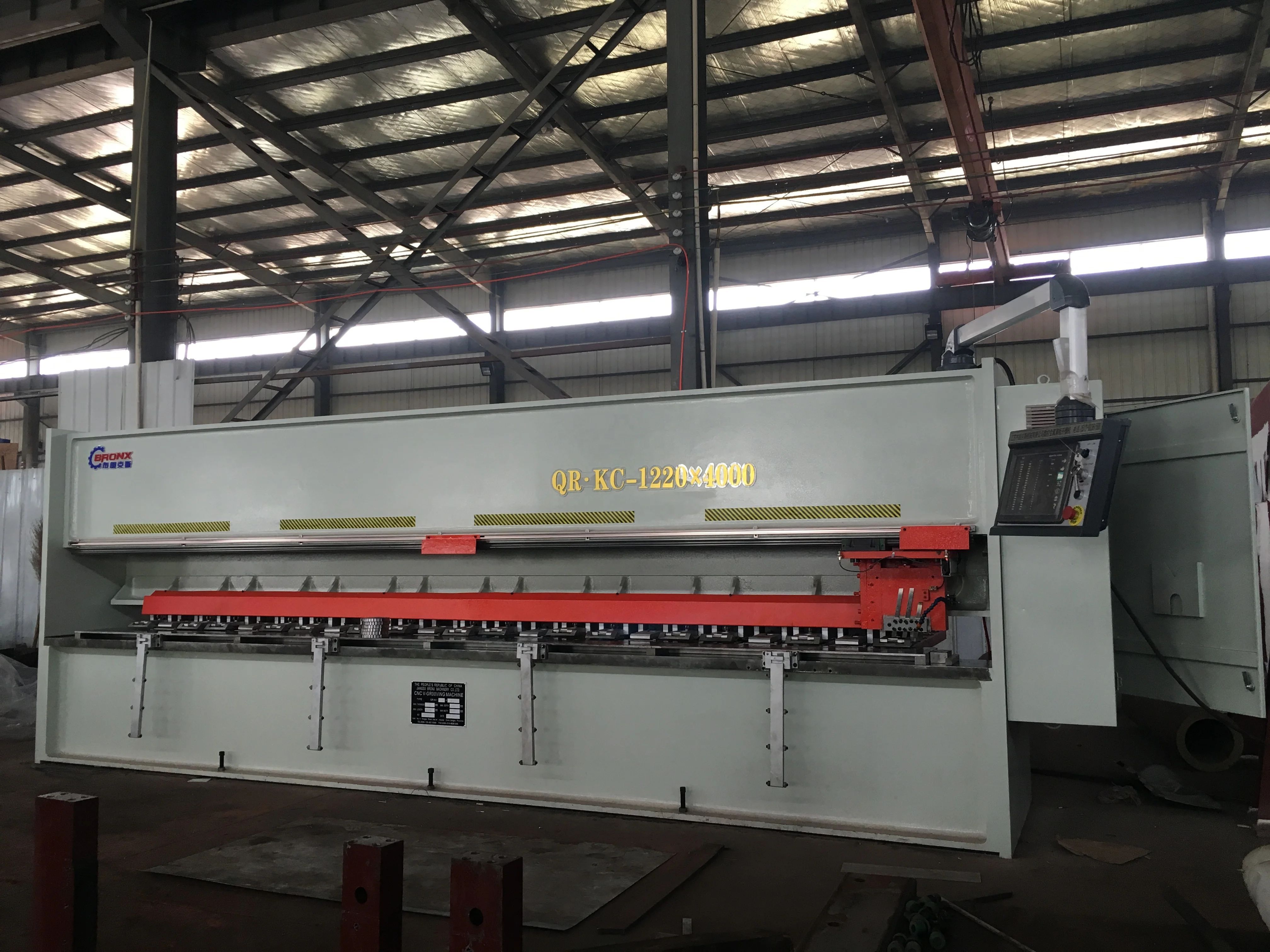 Заводская цена, гидравлический v-образный станок с ЧПУ из нержавеющей стали для листового металла, v-образный резак