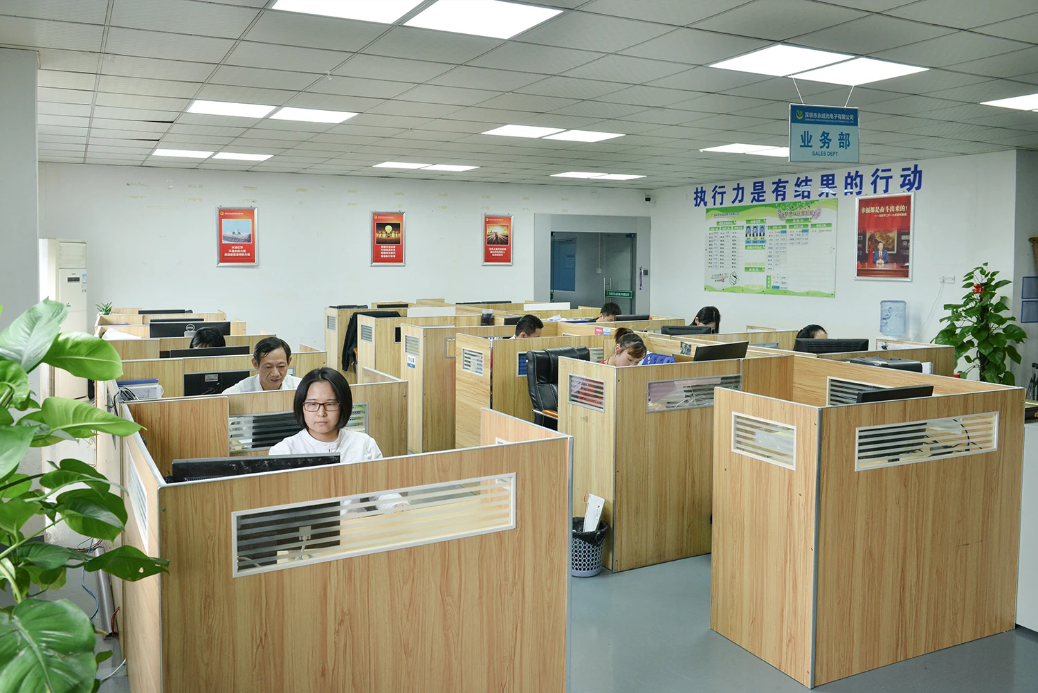 Высокомощная УФ светодиодная лампа 365 нм светодиодная УФ-машина для нанесения покрытия и отверждения для цифровой печати на бумаге