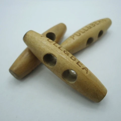 Engraved Personalused Custom Side Logo Shape Washable Coat Natural Wooden Toggle Button