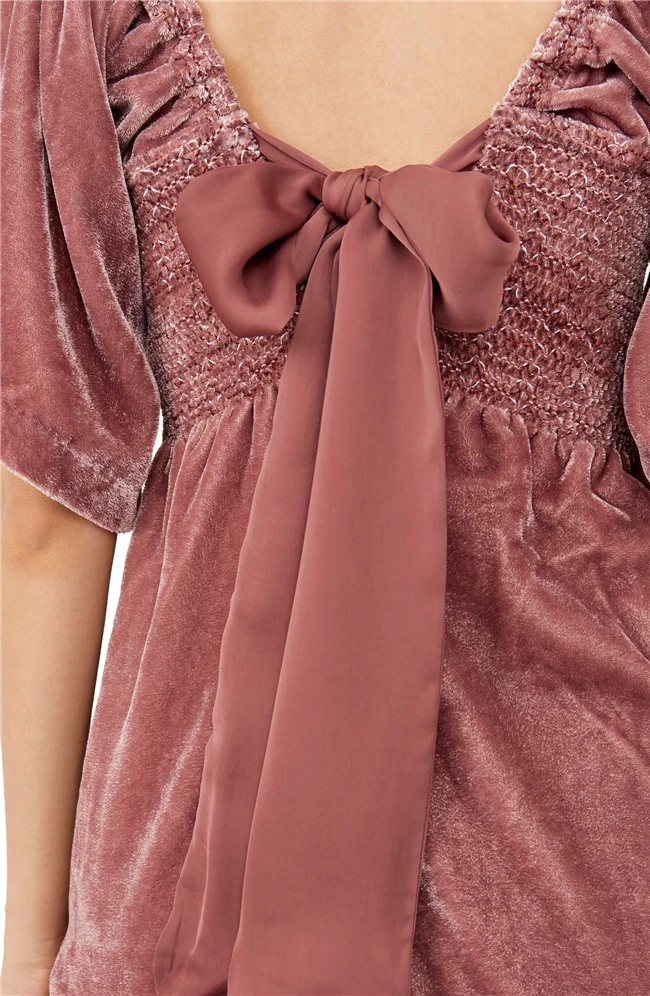 Velvet Dress 02.jpg