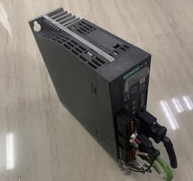 6SL3210-5FE10-4UF0  Siemen V90 driver 0.4kw