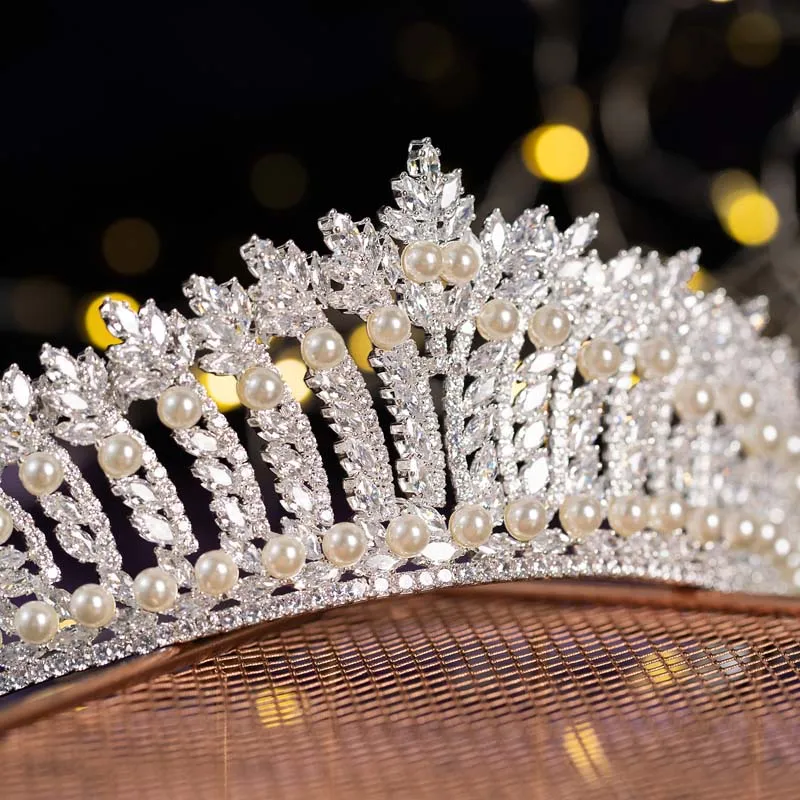 Elegant Bridal Wedding Tiara Classic Pearls Design Bridal Hair Accessories Anniversary Wedding Women Crown BC7215 Corona