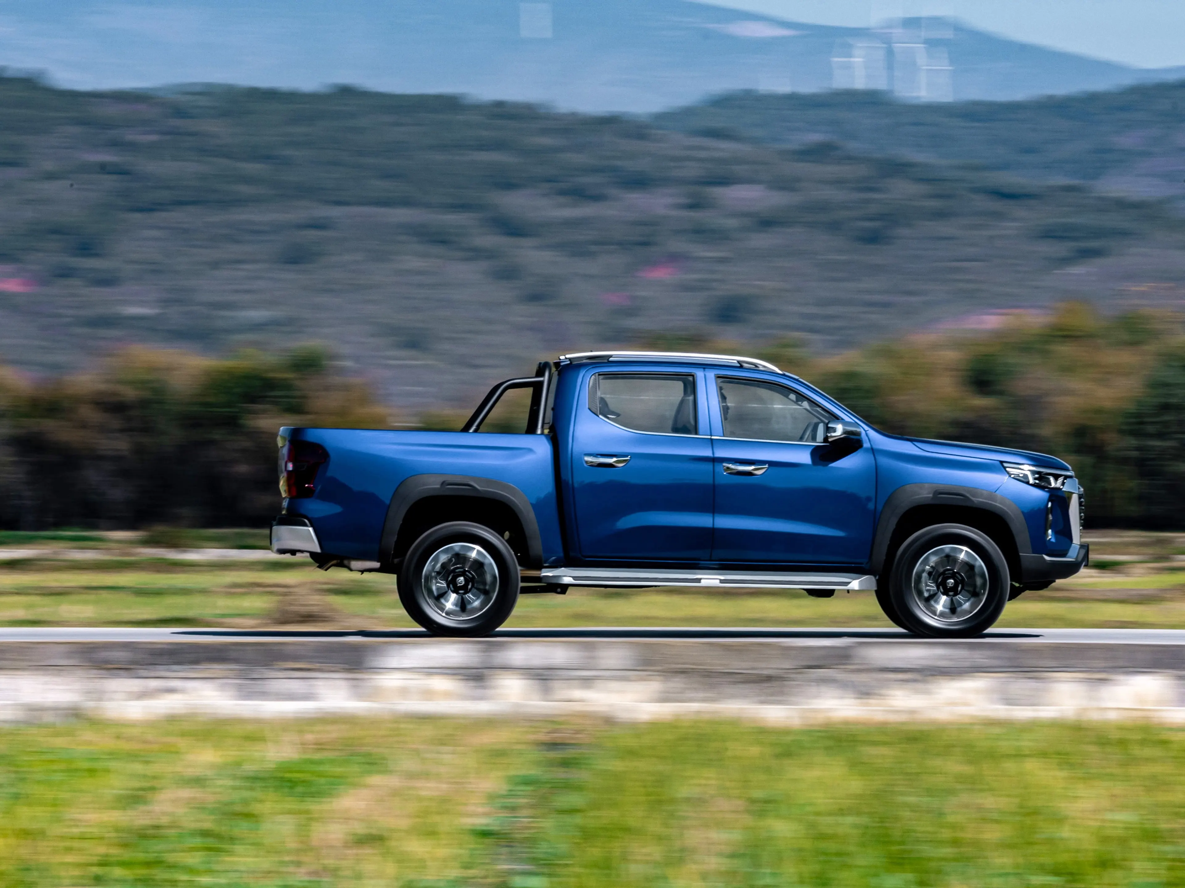 2024 Changan Lantuozhe Pickup Gasoline Vehicles 2WD 4WD Automatic Diesel Truck Car Off Road Pickup SUV Car Wheels Rims