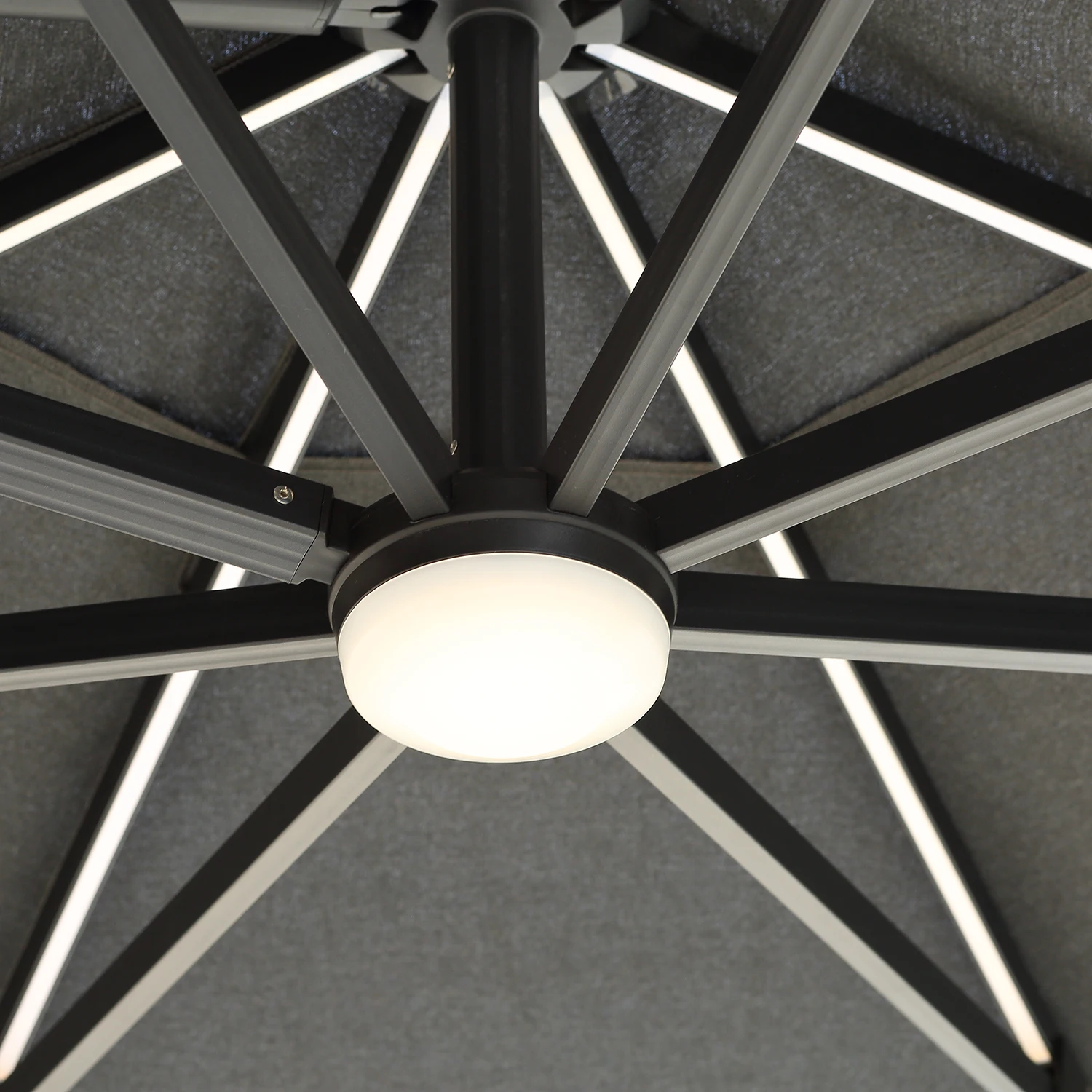 Giant Pool Solar Cantilever Patio Big Size Sun Shade Garden Led Aluminum Parasols Outdoor Umbrellas