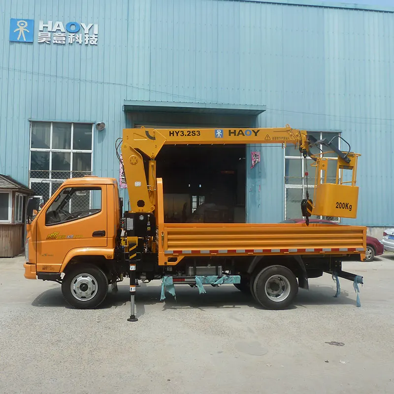 2 ton 3 ton mini crane tuck crane  grua with  remote control mobile straight boom truck mounted crane
