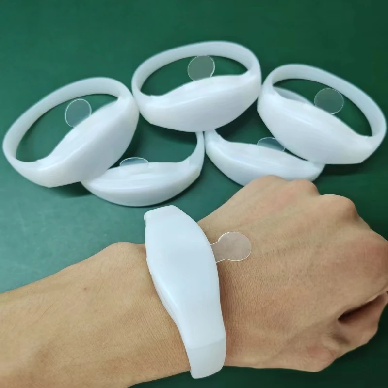 Concert Sound Activated Bracelet 15 Colors Flashing Silicon Led Light Wristband Bracelet For Party