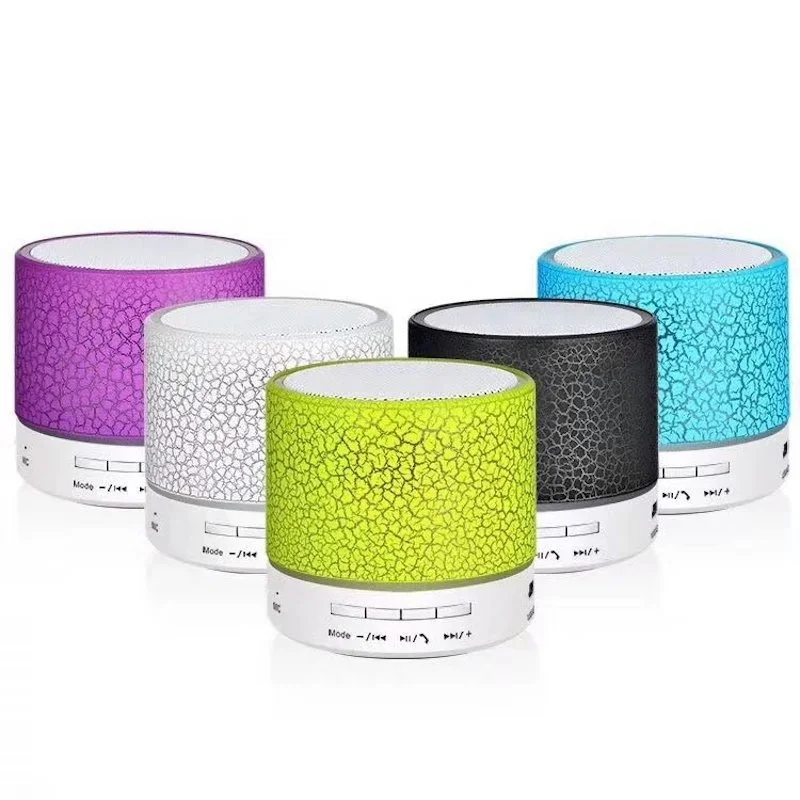 Promotion Christmas gift 3.5mm audio speaker with mic wireless portable mini speaker small cute rechargeable portable speaker