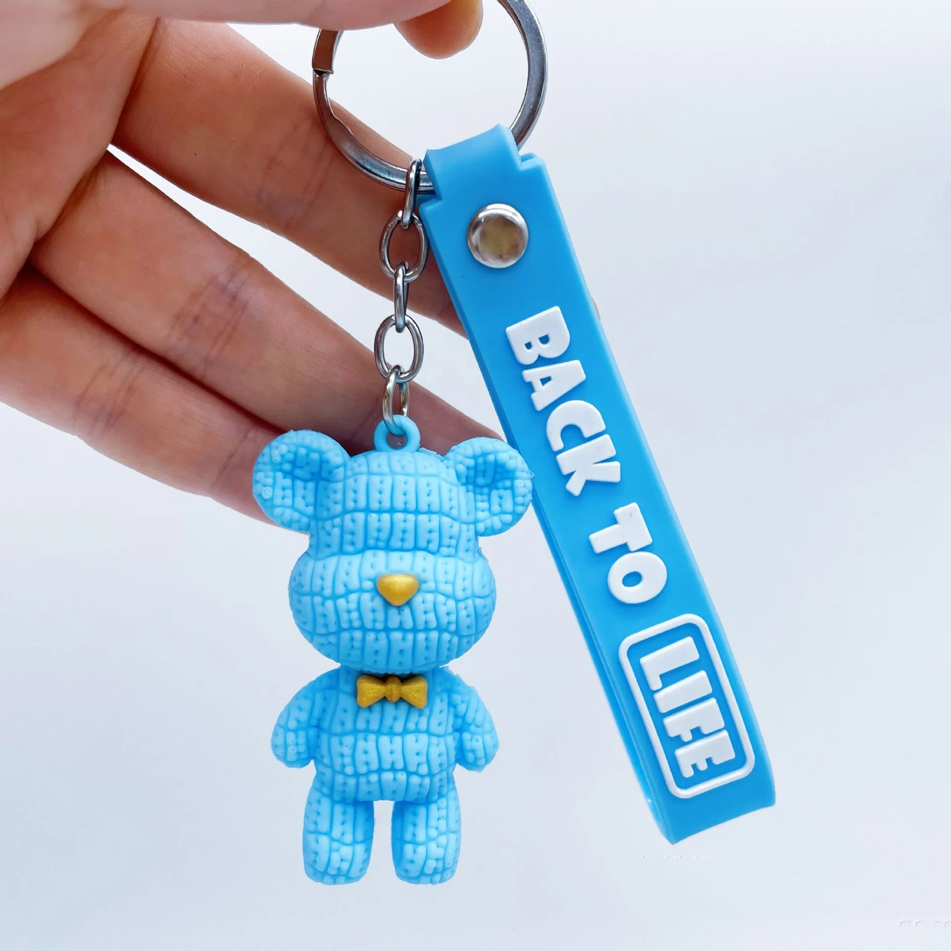 2024 New Creative Cute Cartoon Silicone Tie Knitted Bear Keychain Colorful PVC Bear Keychain For Promotional Gift